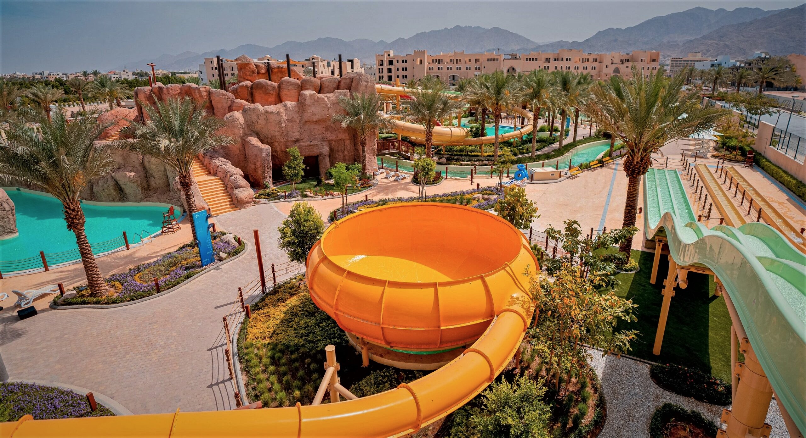 SARAYA AQABA WP_02 – SIN RECORTAR – RETOCADA