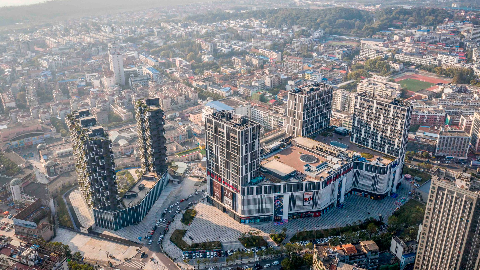 Complexe vertical de Forest City, Chine