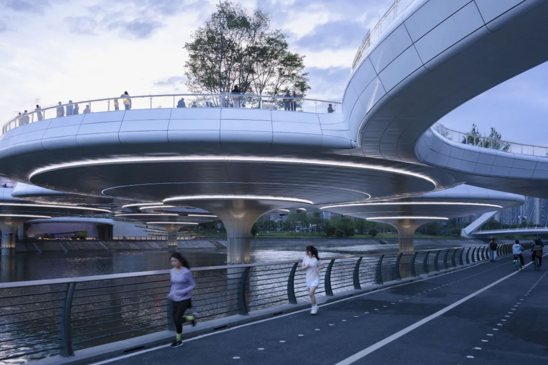 The-Jiaozi-Pedestrian-Bridge_-Chengdu_-China-04