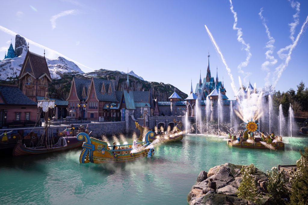 World-of-Frozen-03
